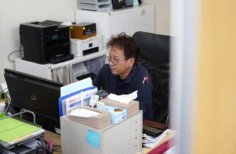 高収入の求人 | 摂津で運送の求人ならトライブ株式会社
